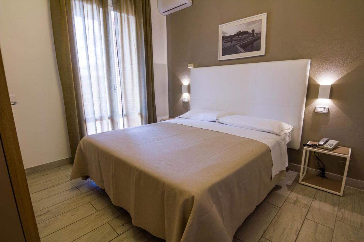 Hotel Mirella Castiglione della Pescaia Quarto foto