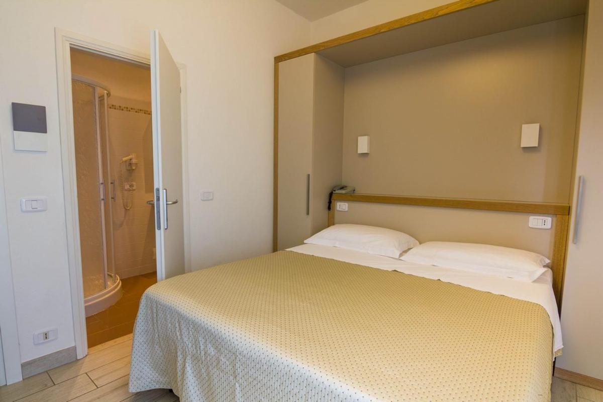 Hotel Mirella Castiglione della Pescaia Quarto foto